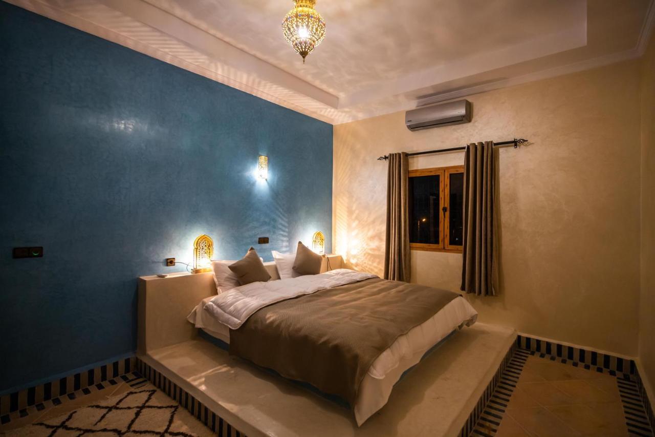 Riad Les Jardins De Merzouga Exterior foto