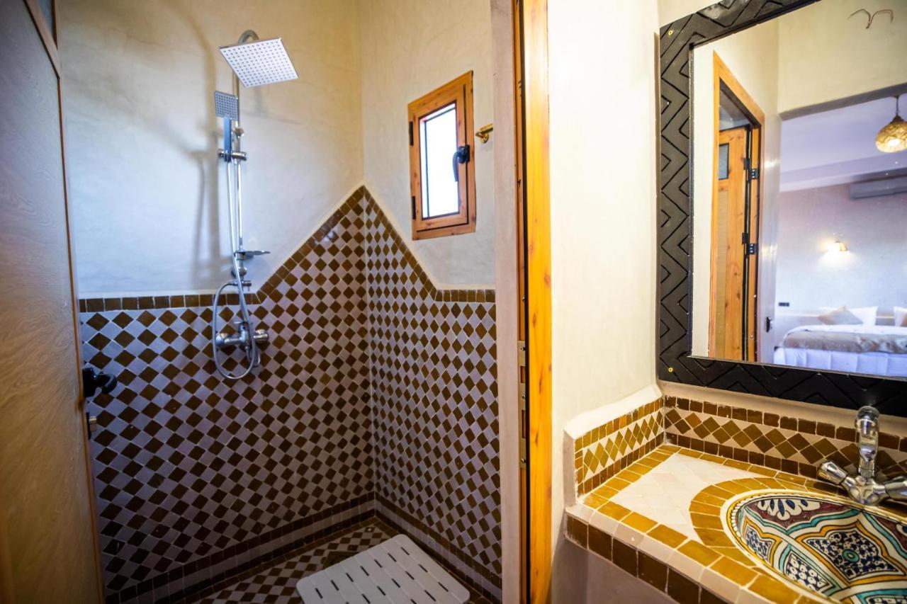 Riad Les Jardins De Merzouga Exterior foto