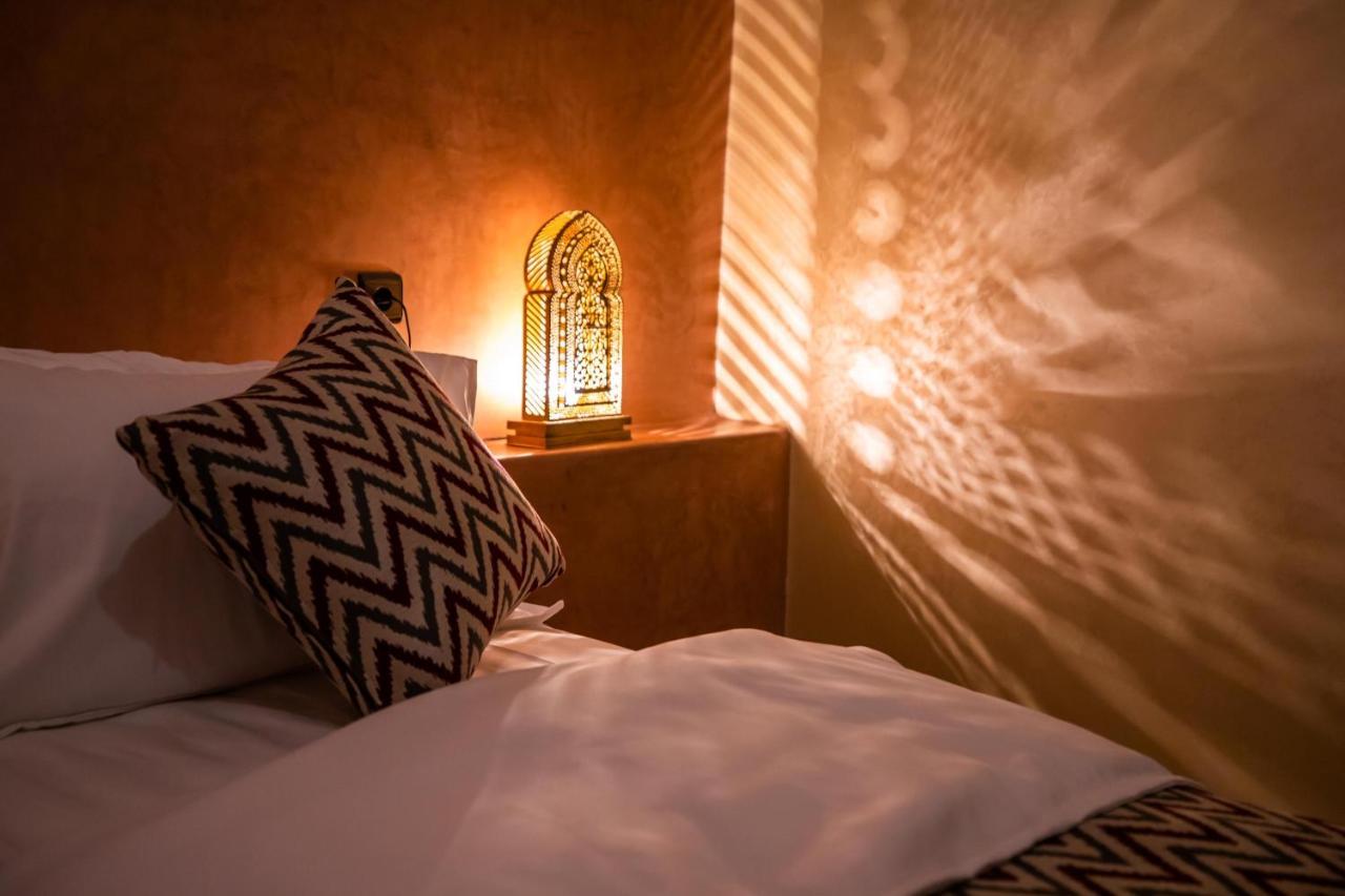 Riad Les Jardins De Merzouga Exterior foto