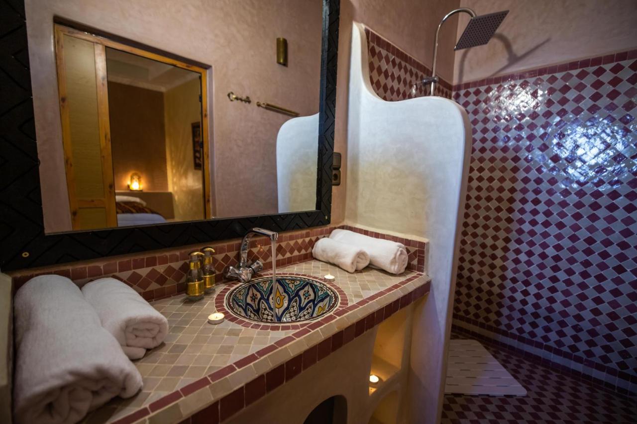 Riad Les Jardins De Merzouga Exterior foto
